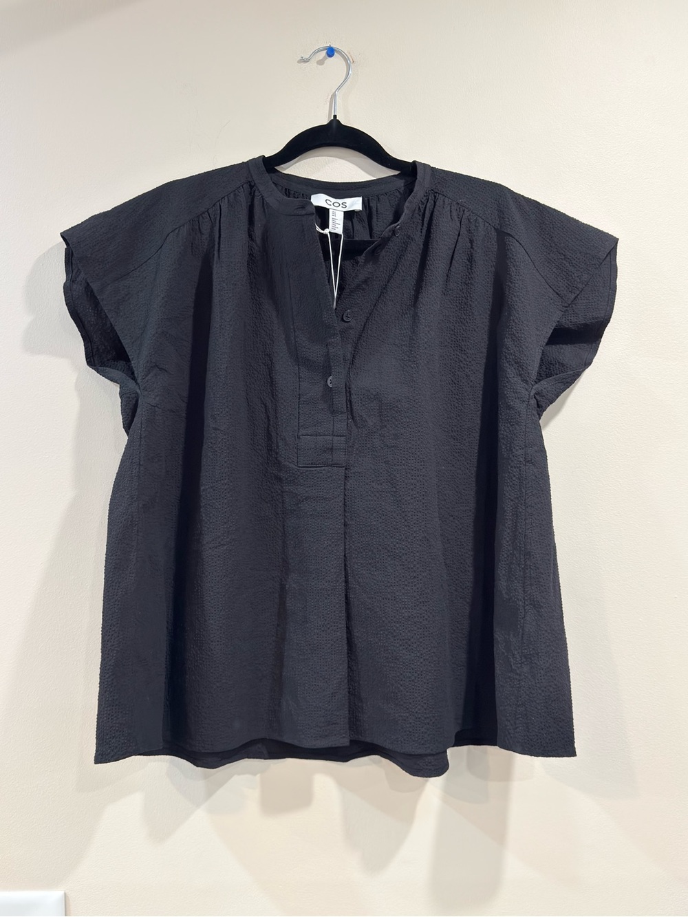 🔥NWT COS Women’s Black Short-Sleeve Textured Blouse Size 6🔥